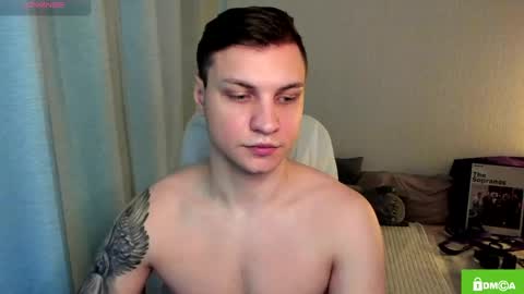 alex_milson online show from May 18, 2026, 4:07 am
