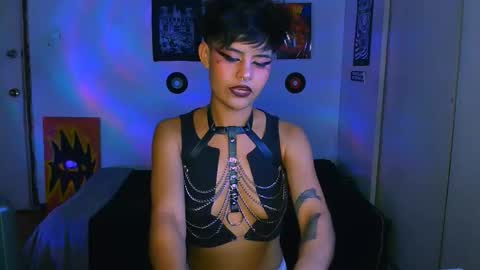 Alex online show from November 11, 2025, 11:05 pm