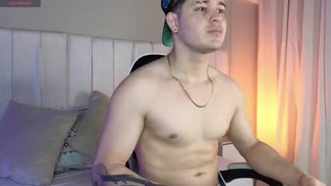 Snapshot of alex_pierce_ chatting on February 10, 2026, 7:29 pm Alex online show from February 10, 2026, 7:29 pm