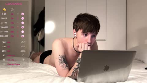 Snapshot of alex_schafer chatting on February 20, 2026, 7:36 pm alex_schafer online show from February 20, 2026, 7:36 pm