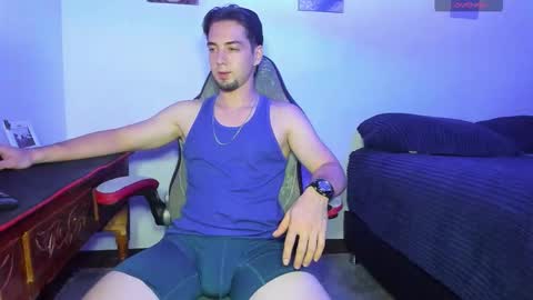     online show from October 29, 2025, 2:36 am