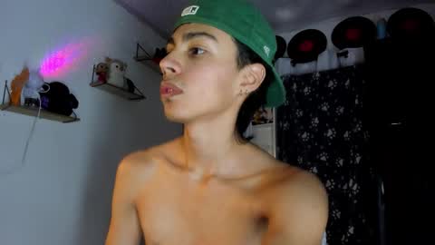 Alex online show from December 18, 2025, 4:35 pm