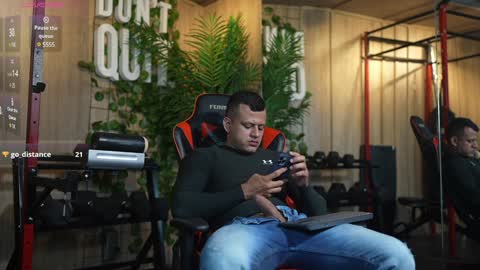 Snapshot of alex_tower chatting on February 1, 2025, 10:23 pm Alex Towers online show from February 1, 2025, 10:23 pm