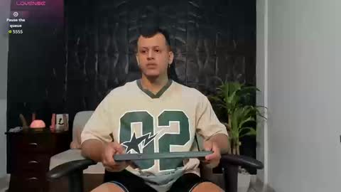 Snapshot of alex_tower chatting on March 17, 2026, 2:53 pm Alex Towers online show from March 17, 2026, 2:53 pm