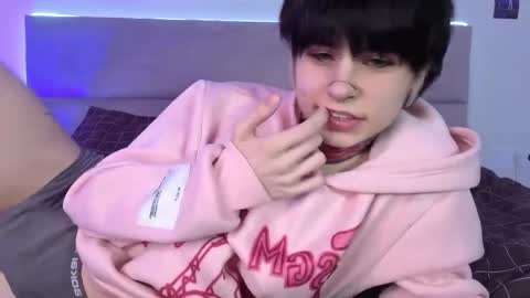 Alex Valley online show from April 8, 2026, 11:16 pm