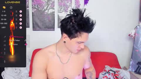 Alex WandHot online show from January 9, 2026, 8:28 am