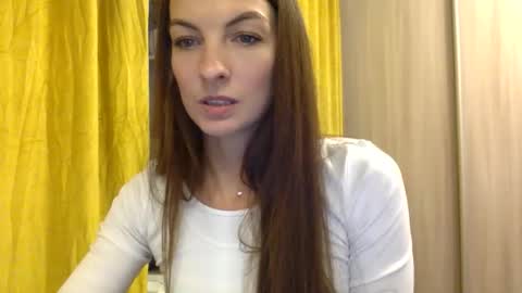 alexa_dreaam online show from October 2, 2025, 4:03 pm