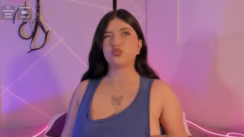 Snapshot of alexa_espinoza chatting on October 22, 2025, 11:43 am Alexa online show from October 22, 2025, 11:43 am