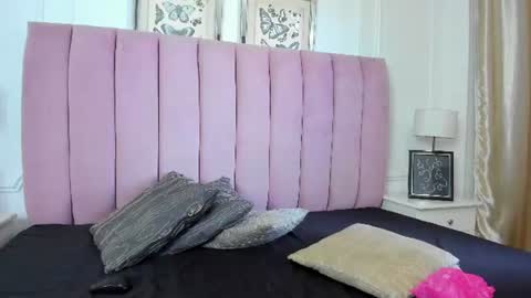 Snapshot of alexa_fox669 chatting on June 24, 2026, 1:54 pm Alexa online show from June 24, 2026, 1:54 pm