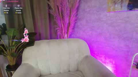 alexa_foxx27 online show from October 22, 2025, 8:52 pm