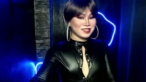 alexa_hansung online show from September 17, 2025, 7:10 am