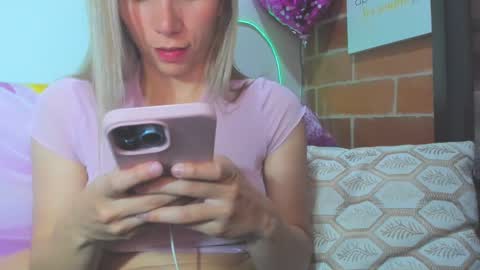alexa latina online show from September 27, 2025, 3:39 pm