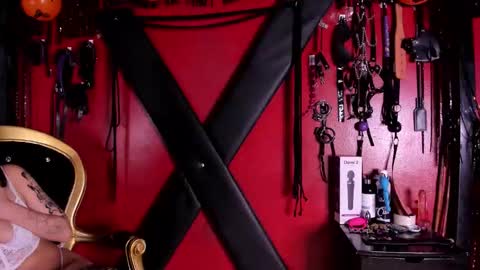 alexa n alex online show from October 23, 2025, 6:17 pm