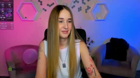 Snapshot of alexa_night_ chatting on November 19, 2025, 3:01 pm alexa_night_ online show from November 19, 2025, 3:01 pm