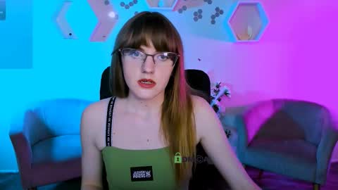 Snapshot of alexa_night_ chatting on November 26, 2025, 8:43 pm alexa_night_ online show from November 26, 2025, 8:43 pm