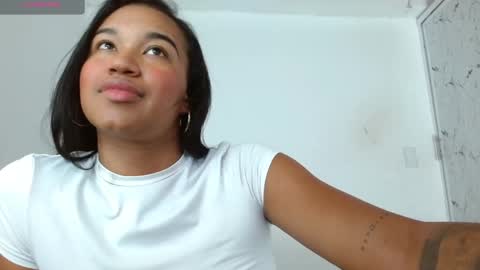 Snapshot of alexa_priincess chatting on May 27, 2026, 7:00 pm online show from May 27, 2026, 7:00 pm