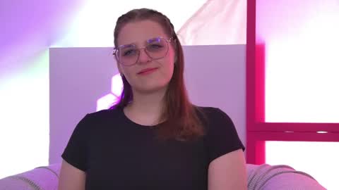 AlexaAvery online show from June 3, 2026, 6:16 am