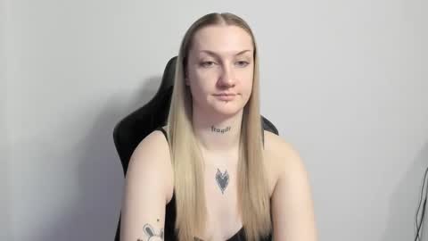 Snapshot of alexafragile chatting on February 20, 2026, 2:28 pm Alexa online show from February 20, 2026, 2:28 pm