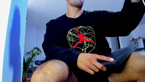Snapshot of alexander_collin_ chatting on February 12, 2025, 12:44 pm Alex Collin online show from February 12, 2025, 12:44 pm