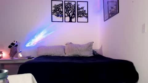 Alexander Jaz online show from September 11, 2025, 9:42 am