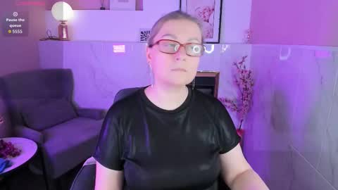 Snapshot of alexandra_kind chatting on March 6, 2026, 12:40 am Alexandra online show from March 6, 2026, 12:40 am