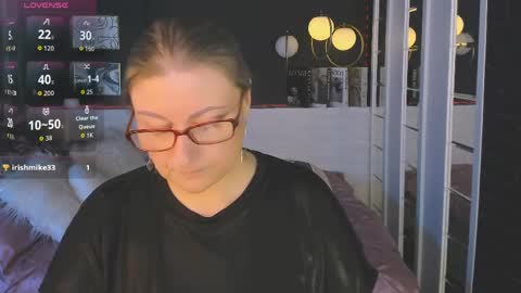Snapshot of alexandra_kind chatting on April 4, 2026, 6:05 pm Alexandra online show from April 4, 2026, 6:05 pm