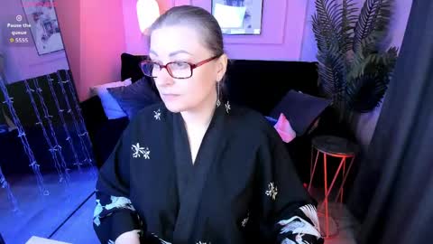 Snapshot of alexandra_kind chatting on April 15, 2026, 8:42 pm Alexandra online show from April 15, 2026, 8:42 pm