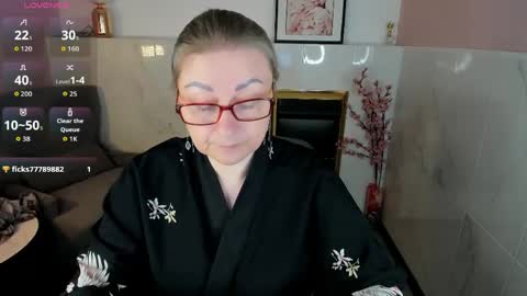 Snapshot of alexandra_kind chatting on April 17, 2026, 1:58 pm Alexandra online show from April 17, 2026, 1:58 pm