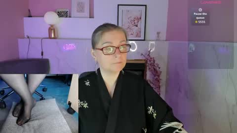 Snapshot of alexandra_kind chatting on May 8, 2026, 2:11 pm Alexandra online show from May 8, 2026, 2:11 pm