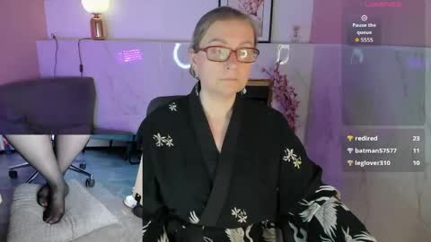 Snapshot of alexandra_kind chatting on May 9, 2026, 2:17 am Alexandra online show from May 9, 2026, 2:17 am