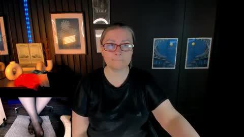 Snapshot of alexandra_kind chatting on May 10, 2026, 8:58 pm Alexandra online show from May 10, 2026, 8:58 pm