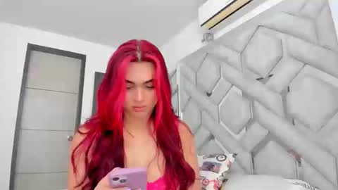 Snapshot of alexandra_wonder69x chatting on April 20, 2026, 3:04 pm Alexandra ig alexandraax09 online show from April 20, 2026, 3:04 pm
