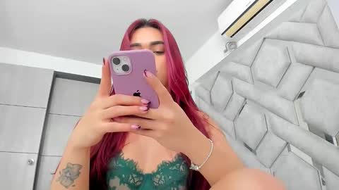 Snapshot of alexandra_wonder69x chatting on May 30, 2026, 2:58 pm Alexandra ig alexandraax09 online show from May 30, 2026, 2:58 pm