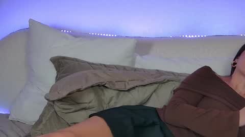 AlexandraBloom online show from February 19, 2025, 9:36 pm