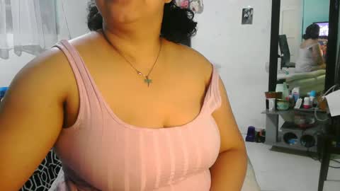 Snapshot of alexandraluv01 chatting on September 12, 2025, 9:15 pm alexandraluv01 online show from September 12, 2025, 9:15 pm