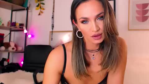 Snapshot of alexandrawooow chatting on April 20, 2026, 9:38 pm alexandrawooow online show from April 20, 2026, 9:38 pm
