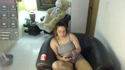 Snapshot of alexatai chatting on May 15, 2026, 11:12 pm alexatai online show from May 15, 2026, 11:12 pm