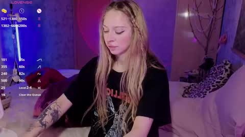 alexbellis online show from March 9, 2026, 3:54 am