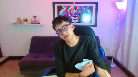 alex online show from June 17, 2026, 2:18 pm