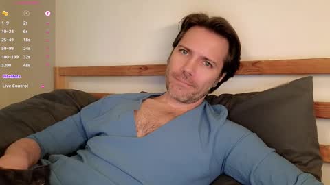 Alex online show from October 21, 2025, 3:57 pm