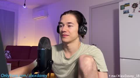           online show from February 2, 2025, 5:42 am