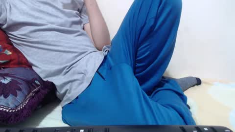 Snapshot of alexdelarge323 chatting on June 19, 2026, 2:32 pm Alex online show from June 19, 2026, 2:32 pm