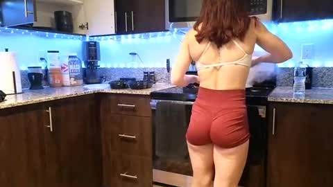 Snapshot of alexi793021 chatting on December 11, 2024, 11:10 pm Alexi online show from December 11, 2024, 11:10 pm