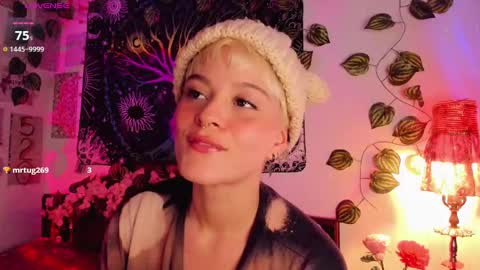 Snapshot of alexiafisher_ chatting on January 12, 2025, 1:48 pm Alex online show from January 12, 2025, 1:48 pm