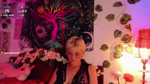 Snapshot of alexiafisher_ chatting on February 11, 2025, 2:46 pm Alex online show from February 11, 2025, 2:46 pm