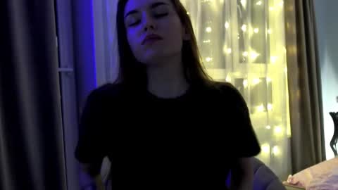 Alexia online show from February 10, 2026, 8:02 pm