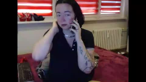 Snapshot of alexie33 chatting on March 9, 2026, 7:56 am alexie33 online show from March 9, 2026, 7:56 am