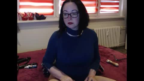 Snapshot of alexie33 chatting on March 17, 2026, 10:29 am alexie33 online show from March 17, 2026, 10:29 am