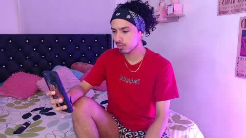 Alexis online show from March 4, 2025, 7:08 am