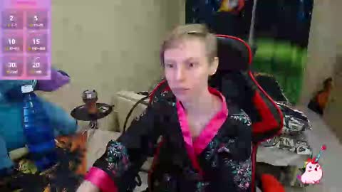 Alexis online show from March 4, 2025, 7:22 pm